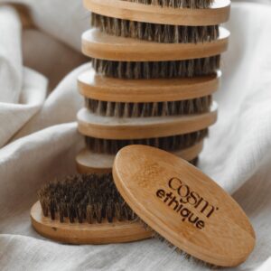 Brosse en poil de sanglier