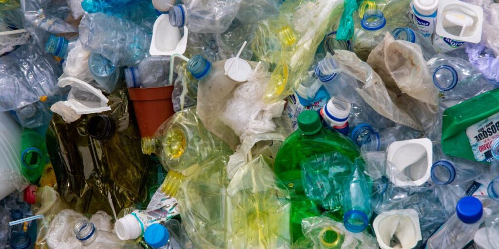 le-plastique-biodegradable-est-il-vraiment-une-solution-ecologique